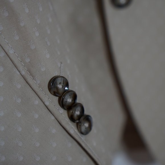 Sportscoat with Small Skulls - Picture 2 of 10